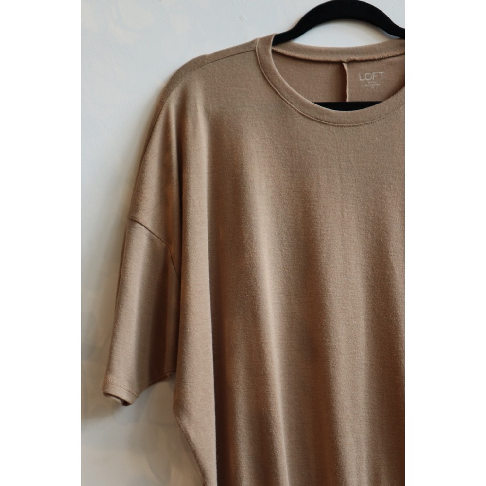LOFT Outlet Tan Dolman Sleeve Bubble Hem Top XS Camel Brown Relaxed Tee - Picture 2 of 5